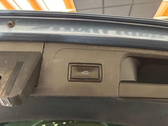 Volkswagen Passat Alltrack 23 of 23