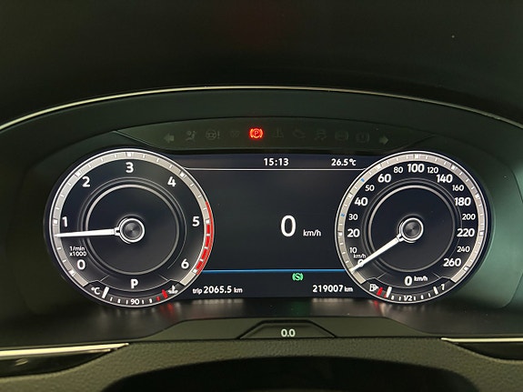 Volkswagen Passat Alltrack 9 of 23