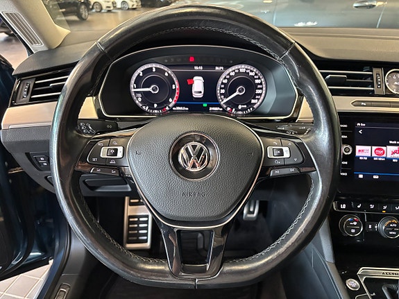 Volkswagen Passat Alltrack 8 of 23