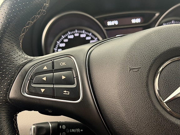 Mercedes-Benz CLA220 d 22 of 30