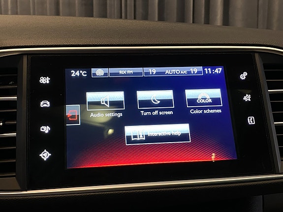 Peugeot 308 SW 14 of 30