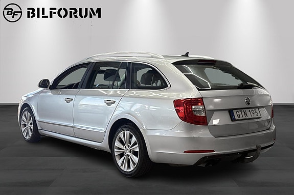 Skoda Superb 5 of 13