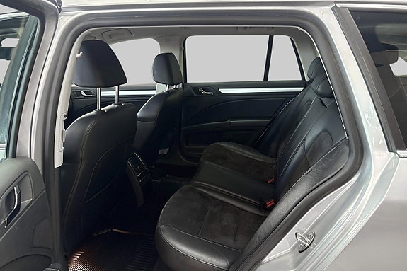 Skoda Superb 9 of 13