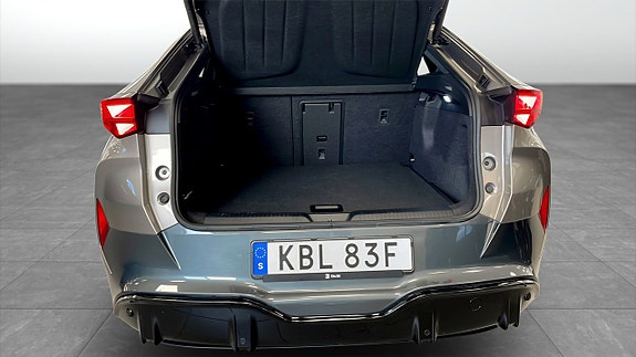 Cupra Tavascan 13 of 17