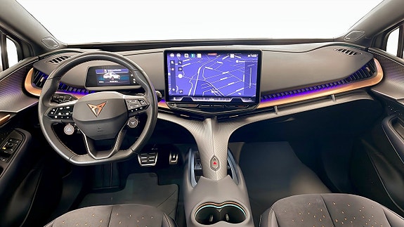 Cupra Tavascan 11 of 17