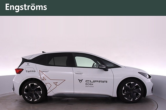 Cupra Born 2 of 12