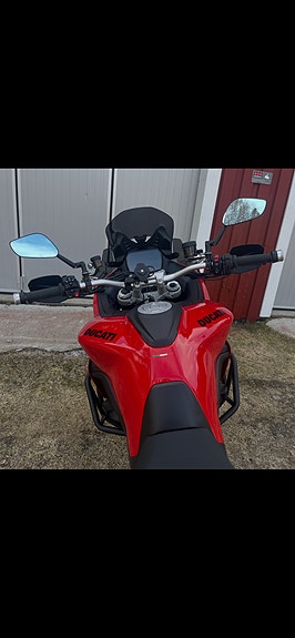 Ducati MULTISTRADA V2S 4 of 6