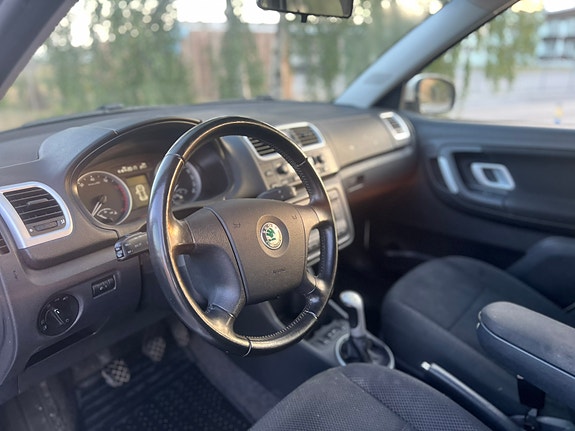Skoda Fabia 5 of 9