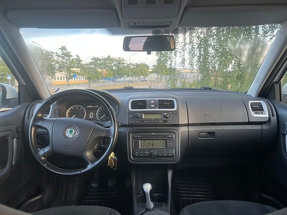 Skoda Fabia 7 of 9