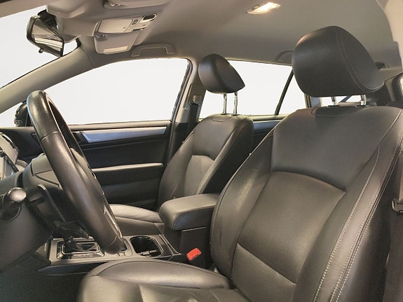 Subaru Outback 9 of 25