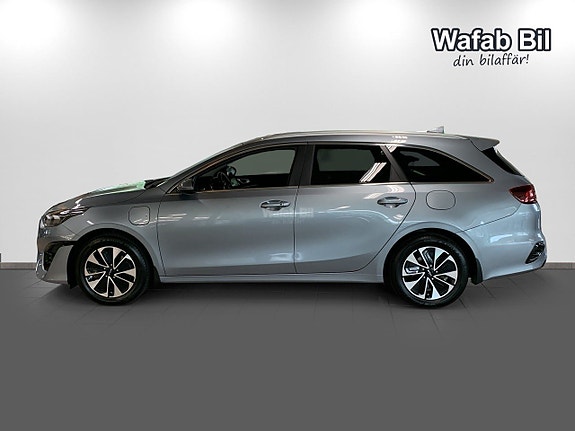 Kia Ceed 4 of 24