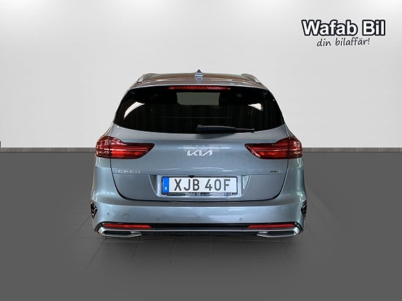 Kia Ceed 5 of 24