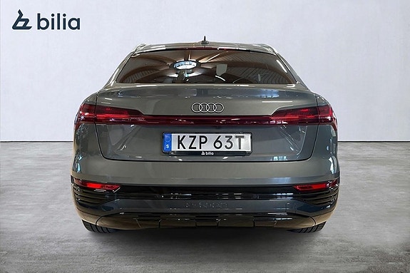 Audi Q8 5 of 23