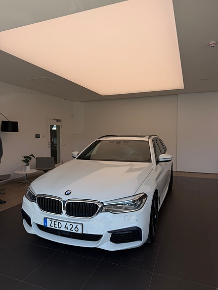 BMW 540d 2 of 5