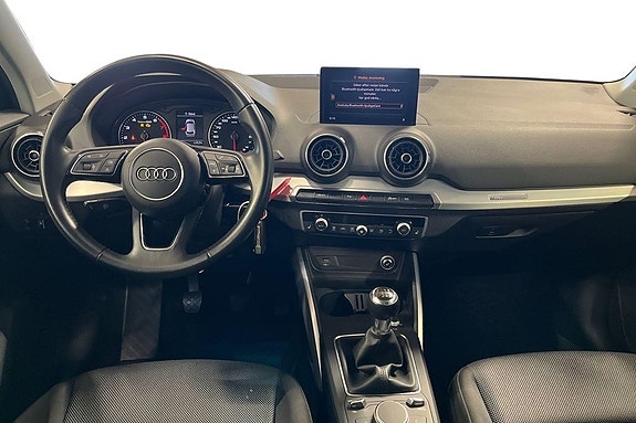 Audi Q2 8 of 18
