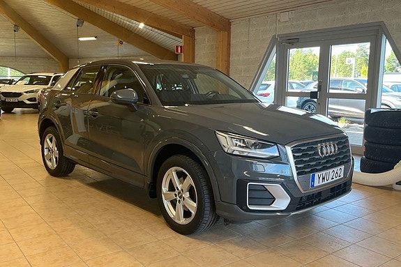 Audi Q2 16 of 18