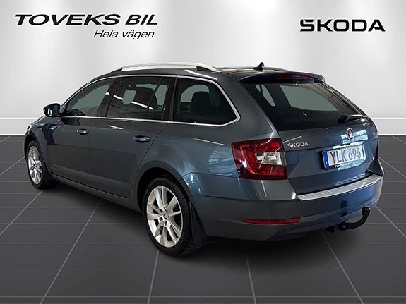 Skoda Octavia 5 of 20