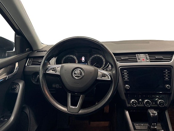 Skoda Octavia 11 of 20