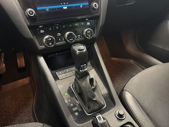 Skoda Octavia 12 of 20