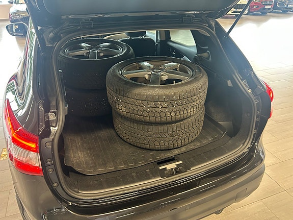 Nissan Qashqai 8 of 12