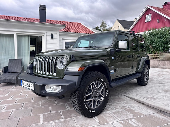 Jeep 2021