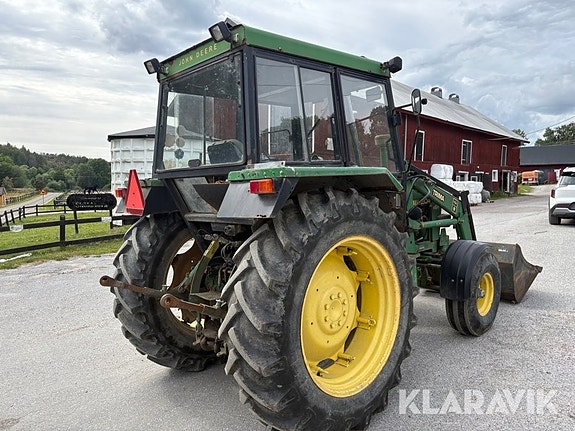 Veterantraktor John Deere 2040 utan redskap 5 of 6