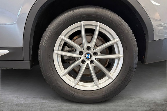 BMW X3 15 of 18