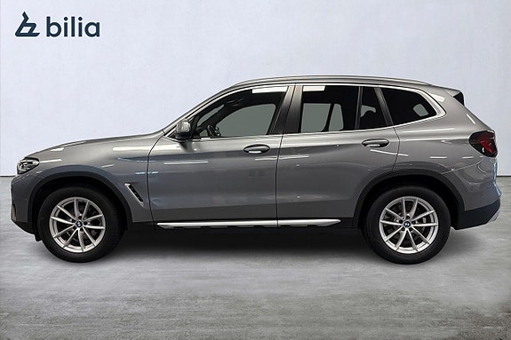 BMW X3 3 of 18