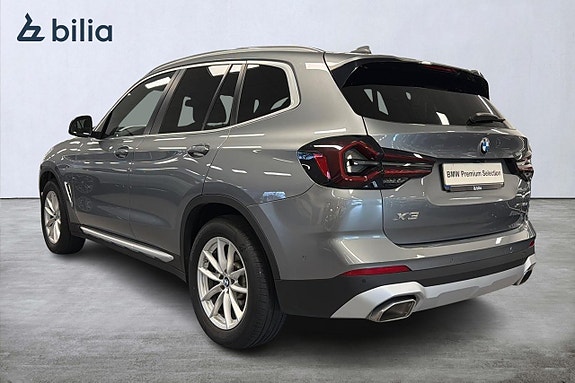 BMW X3 2 of 18