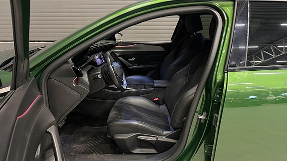 Peugeot 308 11 of 30