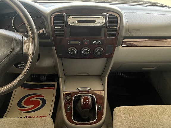 Suzuki Grand Vitara 15 of 20