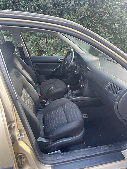 Volkswagen Golf IV 6 of 8