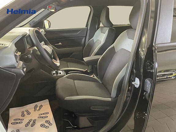 Dacia Duster 14 of 15