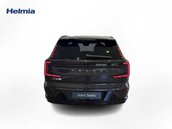 Volvo EX90 14 of 19