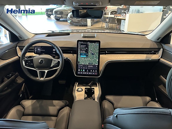 Volvo EX90 10 of 19