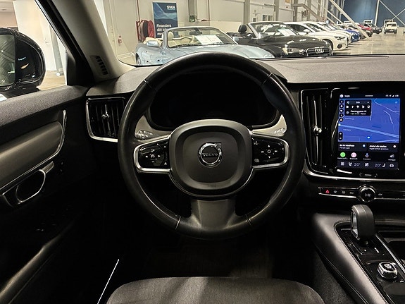 Volvo V90 12 of 15