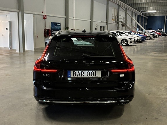 Volvo V90 4 of 15