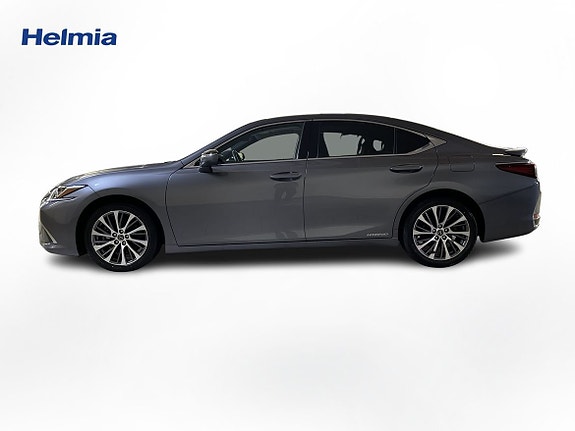Lexus ES300h 2 of 15