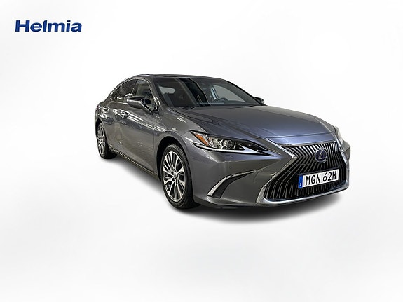 Lexus ES300h 5 of 15