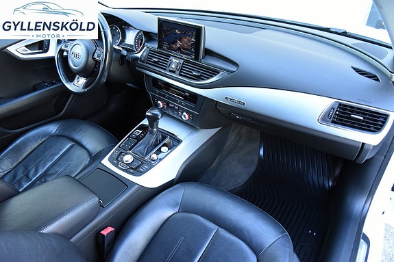 Audi A7 8 of 17