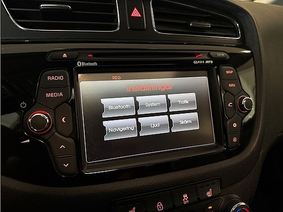 Kia Ceed 14 of 24