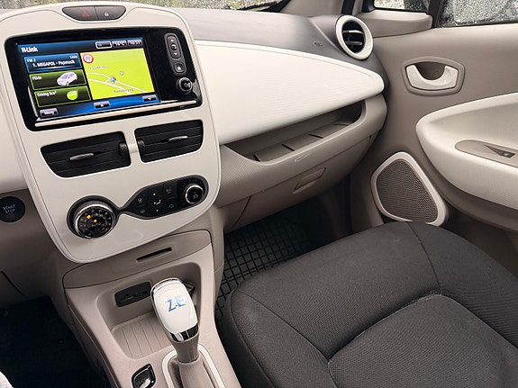 Renault Zoe 4 of 6