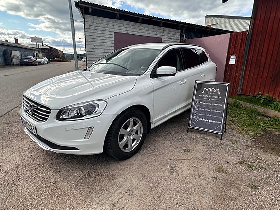Volvo XC60 4 of 13