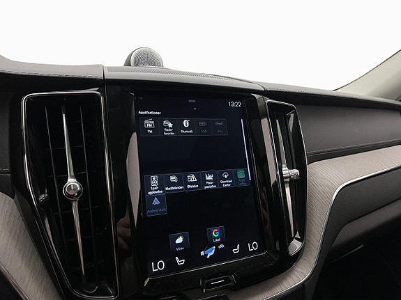Volvo XC60 26 of 30