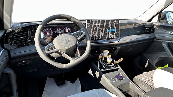 Volkswagen Tiguan 10 of 16