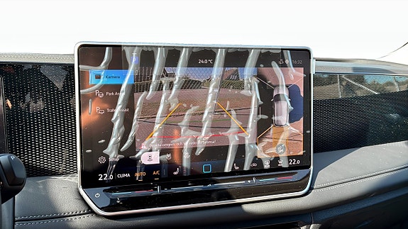 Volkswagen Tiguan 13 of 16