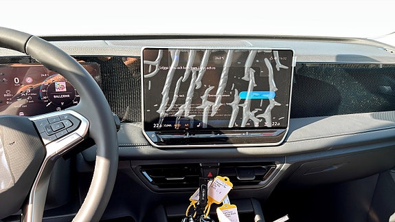 Volkswagen Tiguan 9 of 16