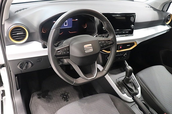Seat Arona 9 of 10