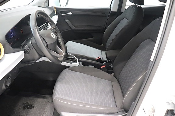 Seat Arona 7 of 10
