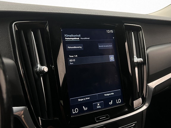 Volvo V90 Cross Country 22 of 30